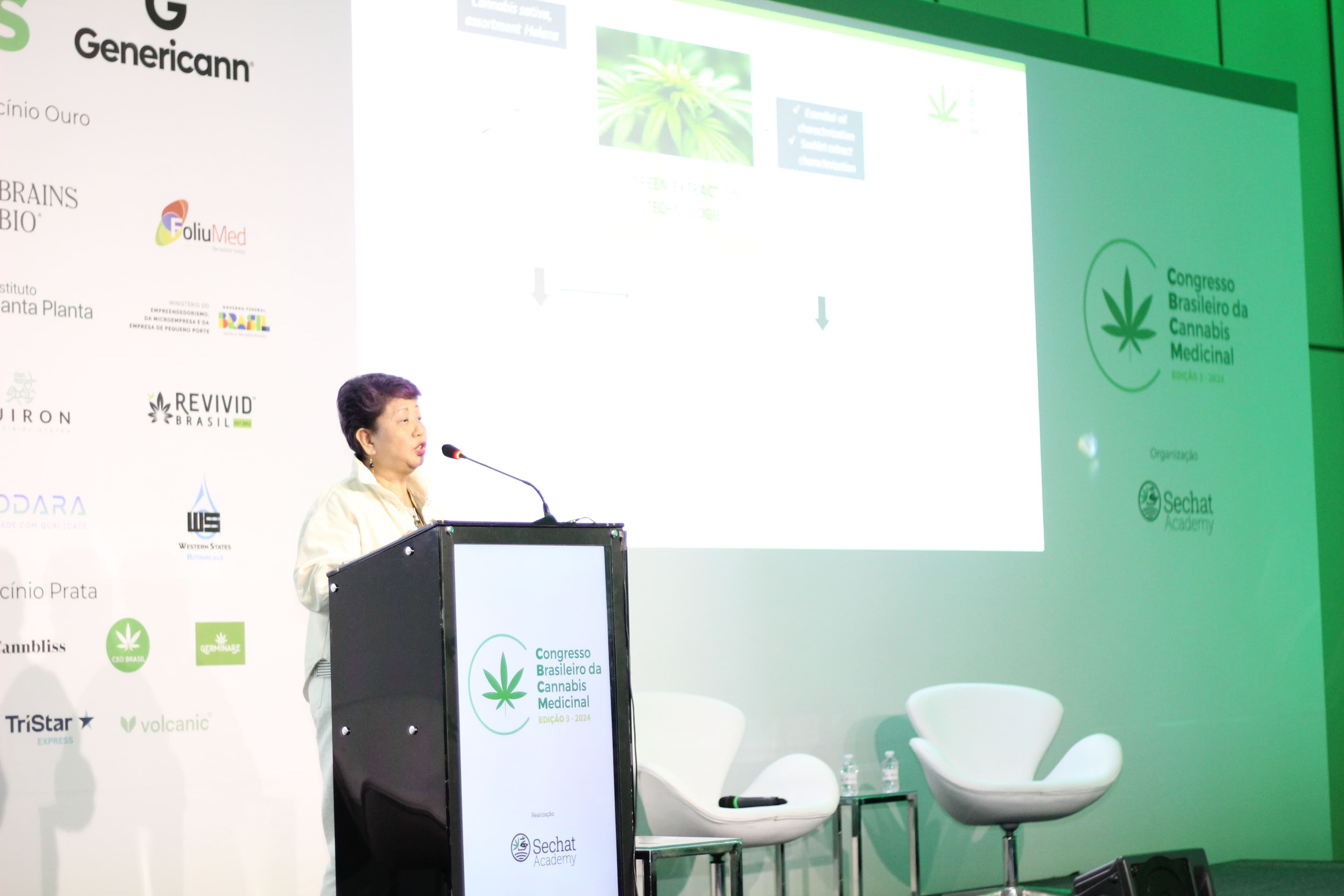 A Cannabis sativa é uma grande indústria; quem tem preconceito está vivendo em outro planeta