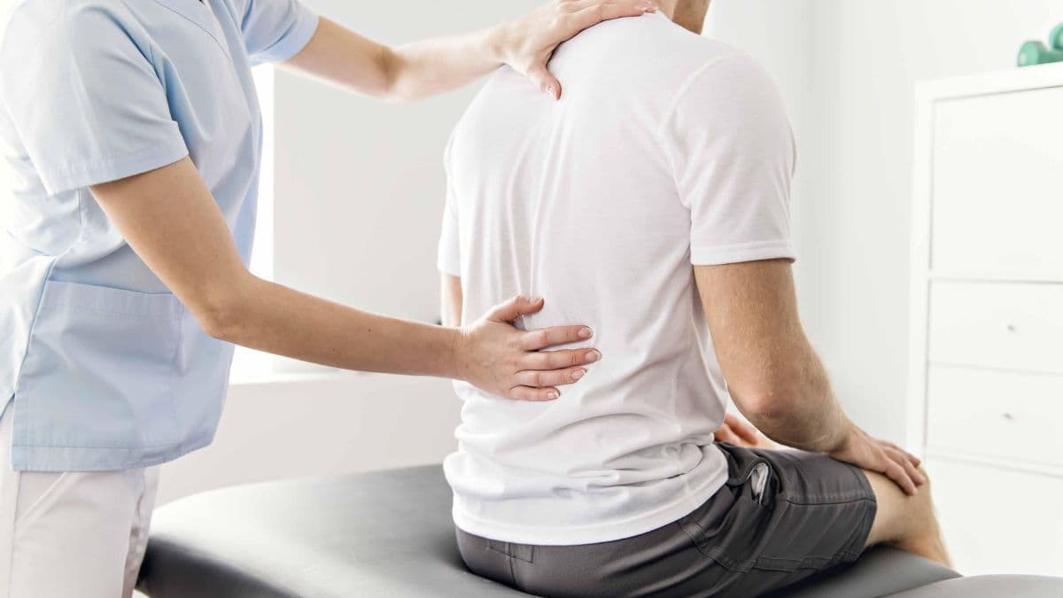 In Brazil, 27 million people suffer from chronic back pain — and clinical study with cannabis extract shows pain reduction, improved sleep, and physical function