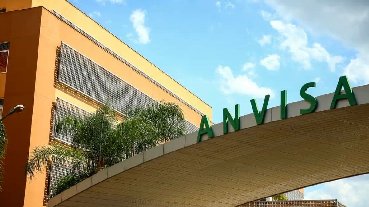 Anvisa retira exigência de tarja preta e simplifica prescrição de cannabis